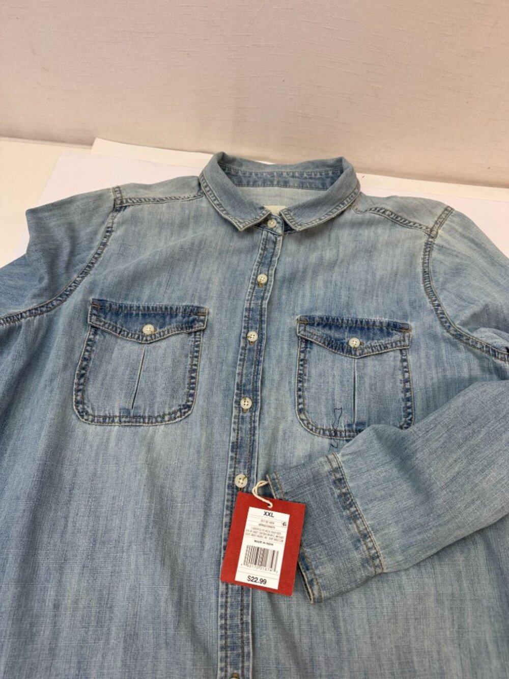 New Womans Denim Shirt XXL- Mossimo - Picture 2 of 4